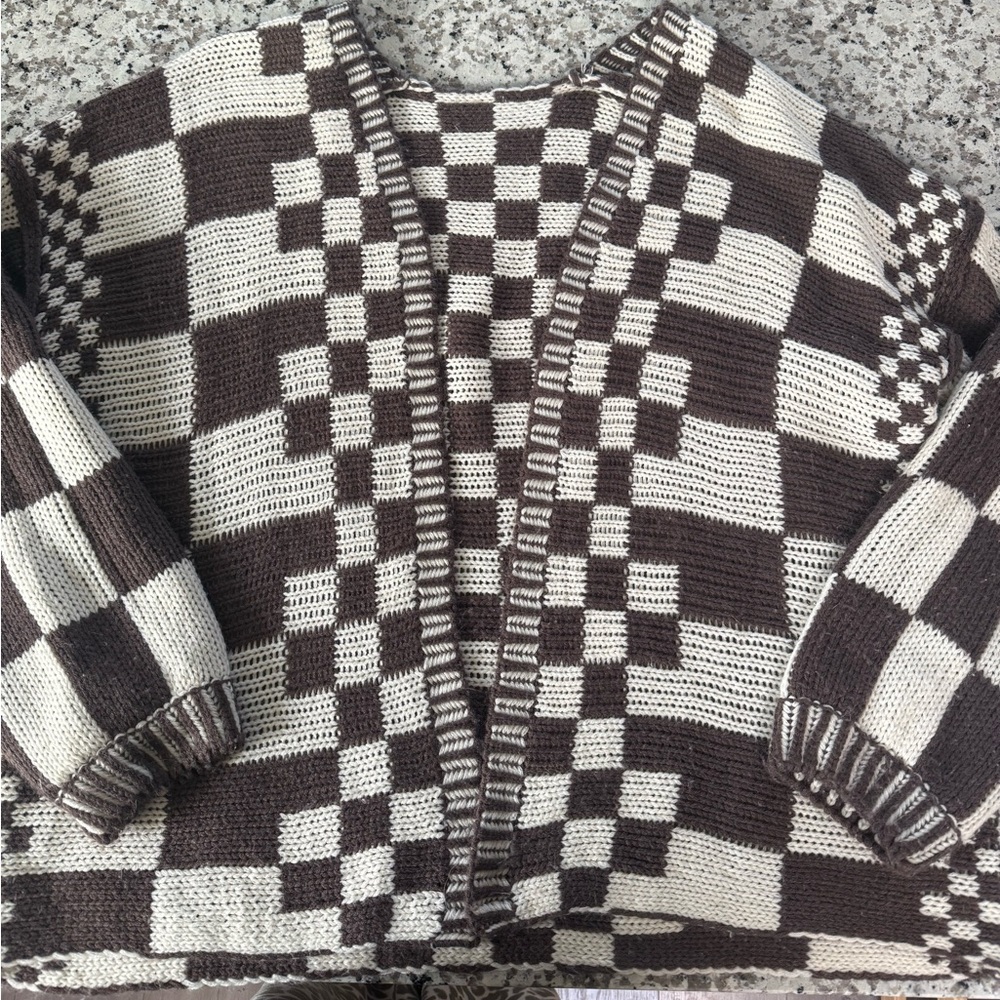 Oversized checkered cardigan